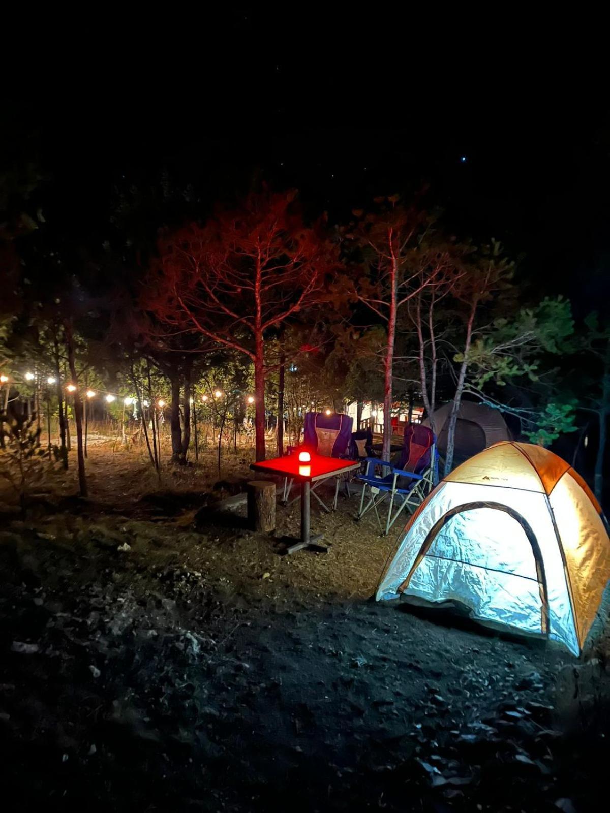 Camping En La Sierra De Arteaga Los Lirios Kültér fotó