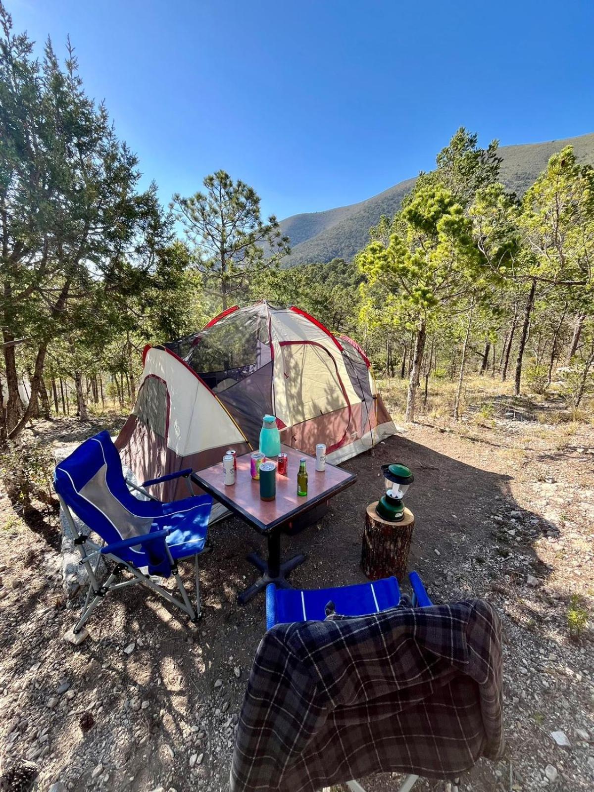 Camping En La Sierra De Arteaga Los Lirios Kültér fotó